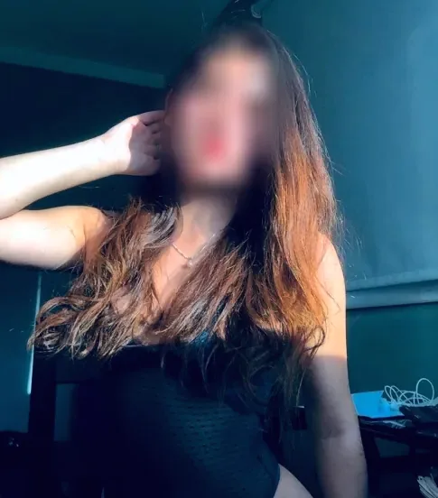 Imane, 32 anni