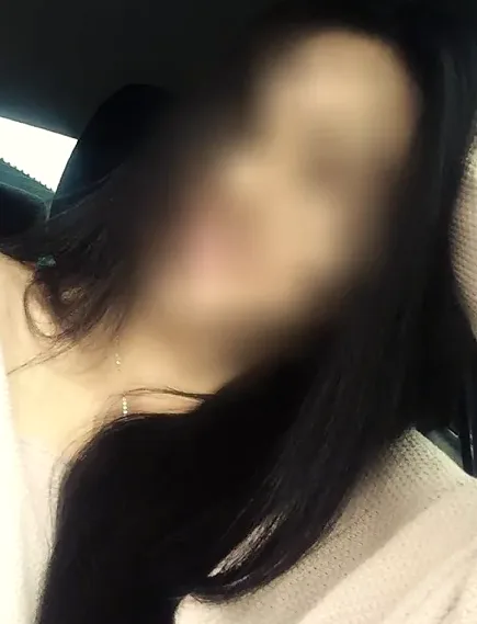 Megi, 34 anni